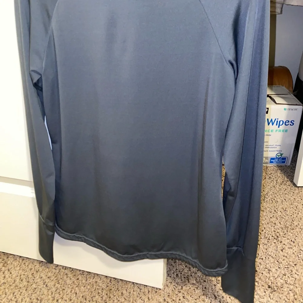 Wilson’s Track Jacket - Picture 6 of 6